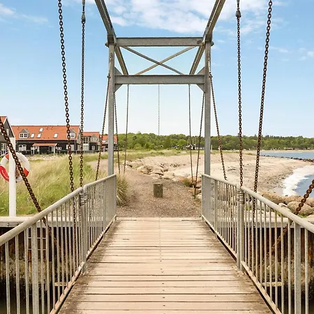 3 Bedroom Cozy In Feriehus